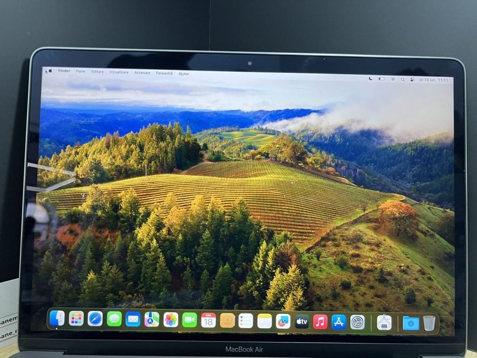 MacBook Air M1 14" 256Gb Space Gray Second-Hand 2 ani garanție, Telefo