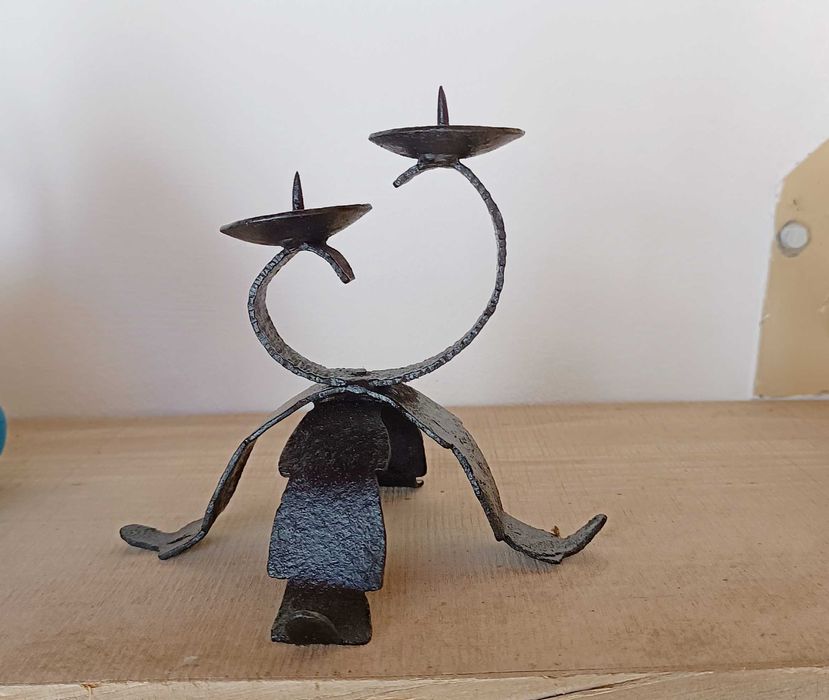 Свещници от ковано желязо