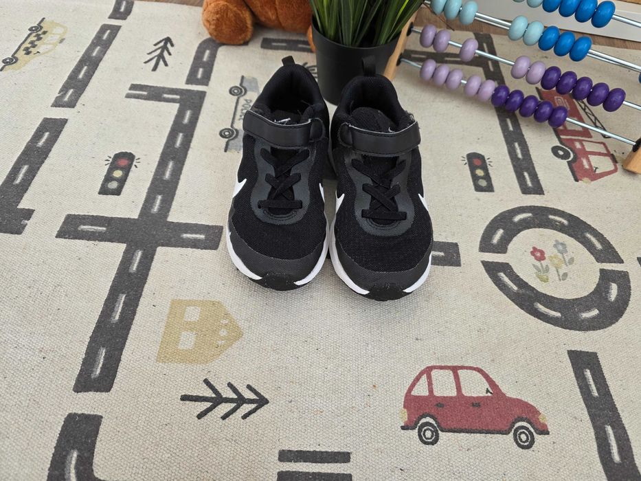 Маратонки Nike в черен цвят