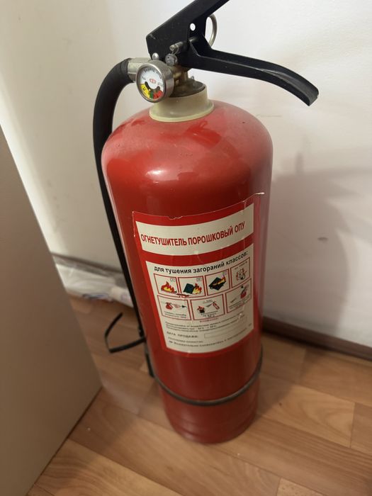 продам огнетушители новые