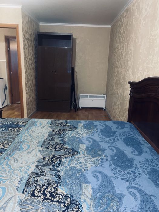 Сдаю - 2-х.ком.кв.на 5 мкр.