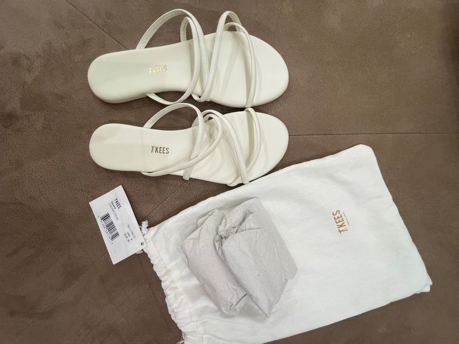 Tkees бели нови чехли номер 40