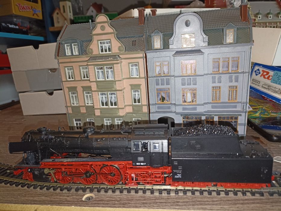 Locomotiva BR23 digitală cu sunete trenulet electric scara H0