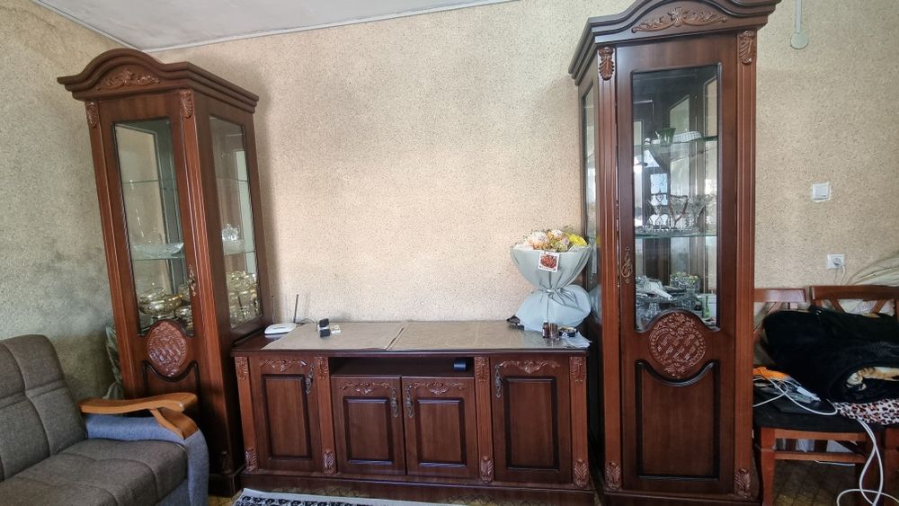 Под тв Леби  зал мебель