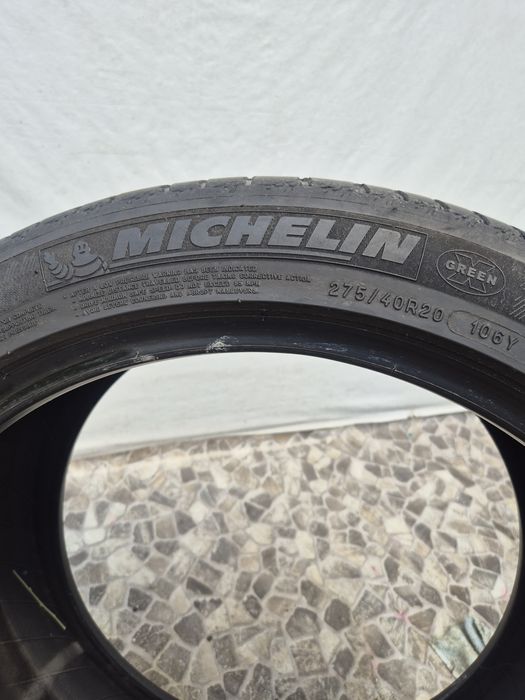 2бр 275 40 20 Michelin летни рънфлат 19г