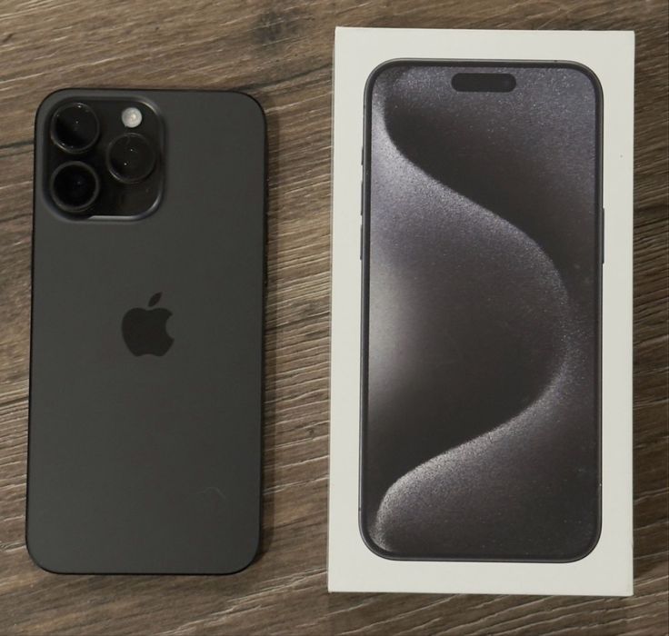 iPhone 15 Pro Max 256GB Black Titanium 81%