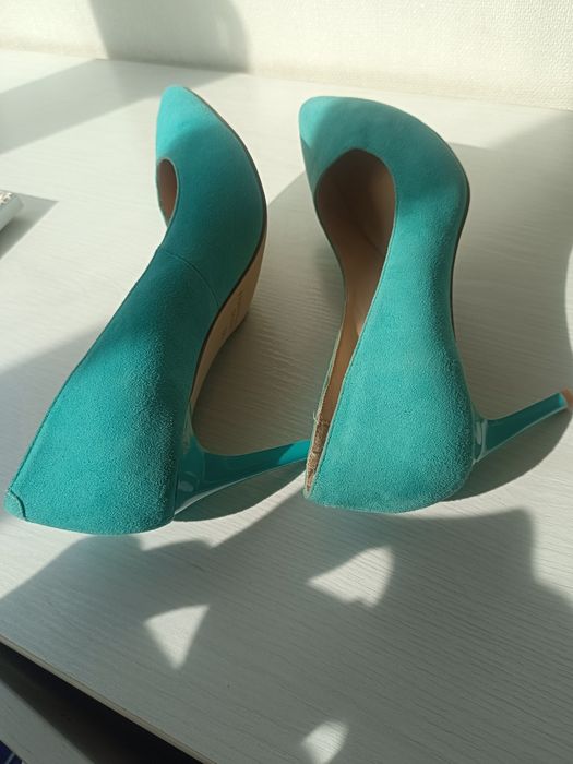 Вечерние  новые туфли