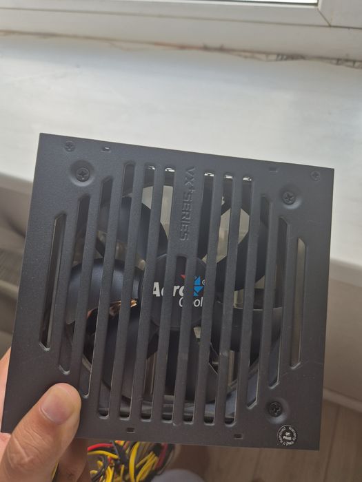 Блок питания AeroCool vx 600