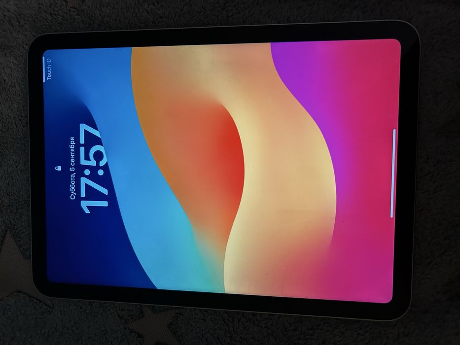 iPad 10 покаления продам срочно