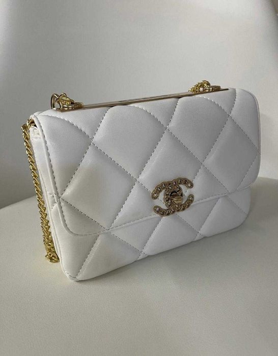 Geantă de damă nouă – calitate superioară, aspect premium