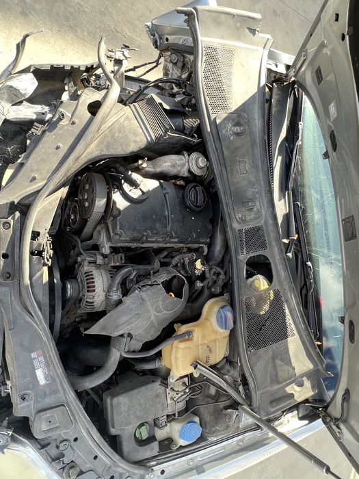 Volkswagen Passat 1.9 TDI 131 ПЕРФЕКТЕН МОТОР И СКОРОСТИ