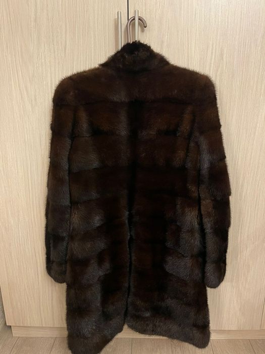 Продам норковую шубу