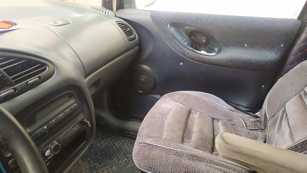 Фольксваген Шаран 1996г, бензин 2,8л