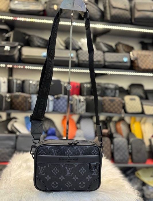 Louis Vuitton / Мъжка чанта/ Чанта/ Чанта през рамо