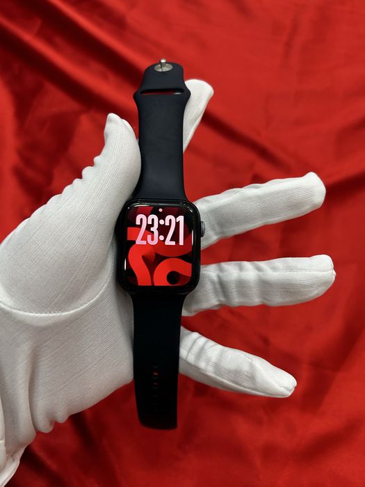 Продам Apple Watch Series 6