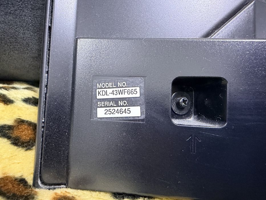 Телевизор SONY 43 “