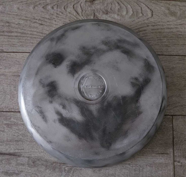 Чугунная сковородка Kukmara