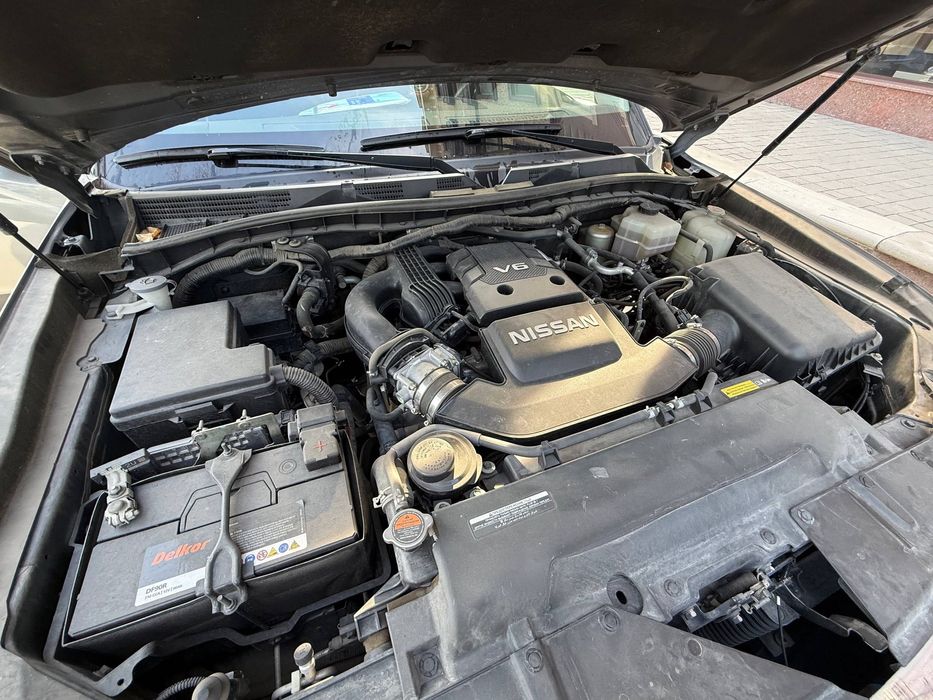 Nissan Patrol 2018, 33 000 Пробег, Свежайшая машина, в подземке стояла