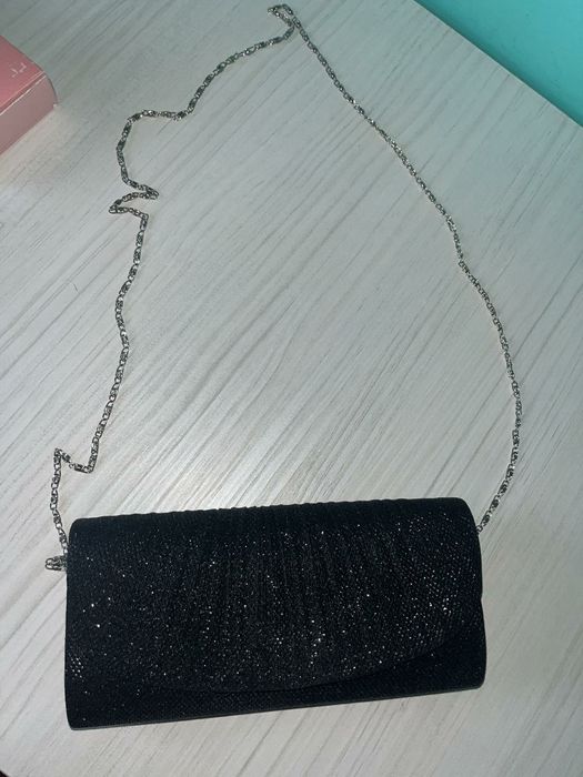 Дамска чанта за официален повод