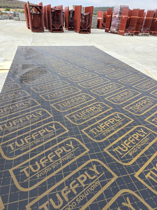 Строителен индустриален шперплат 20мм нов  2.44/1.22