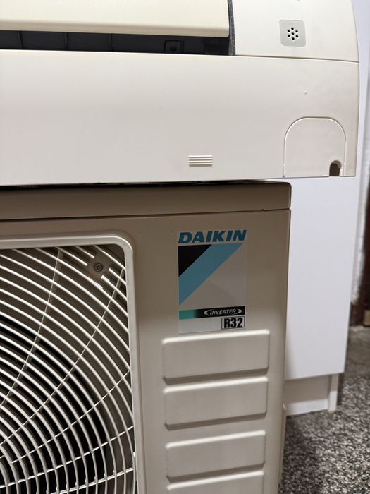 Климатик DAIKIN Inverter R32
