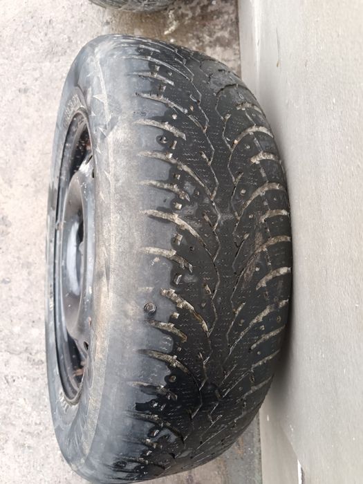 Продам запаску R15 5х114.3