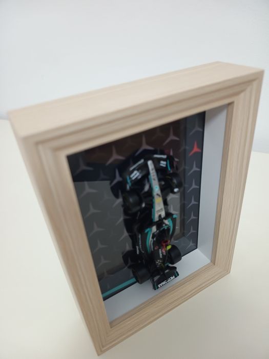 Tablou 3D f1 din lemn 20x15 cm Mercedes hamilton 1/43