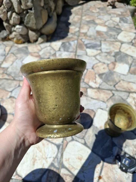 Две бронзови стари хаванчета