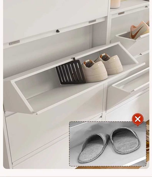 удобный шкаф для прихожей / обувница для всей семьи