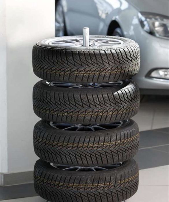 Стойка за автомобилни гуми и джанти