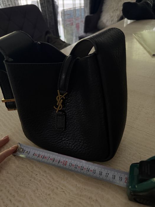 YSL черна чанта