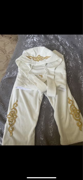 Продам костюм на тусау кесу