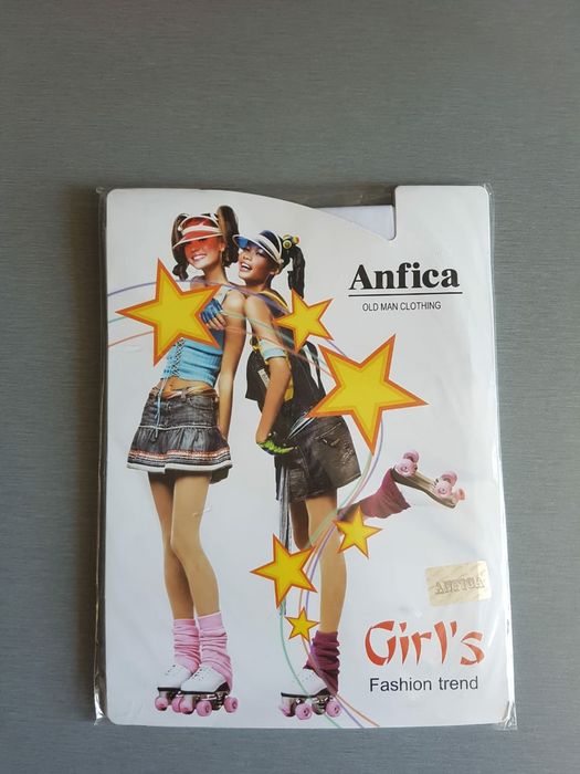 Белые колготки в школу