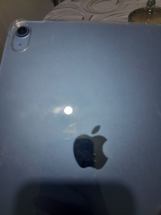 Ipad a16 128gb 100% new