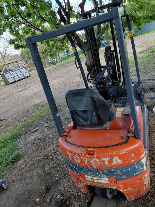 Stivuitor electric toyota FBESF15 1,5 T