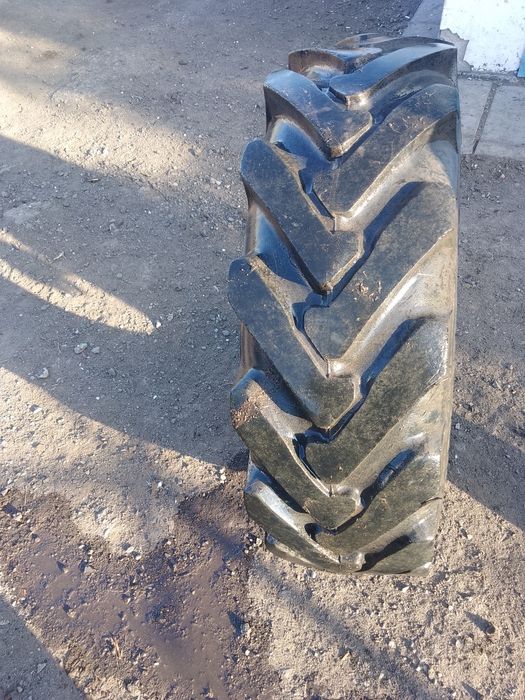 Продам балон на трактор МТЗ