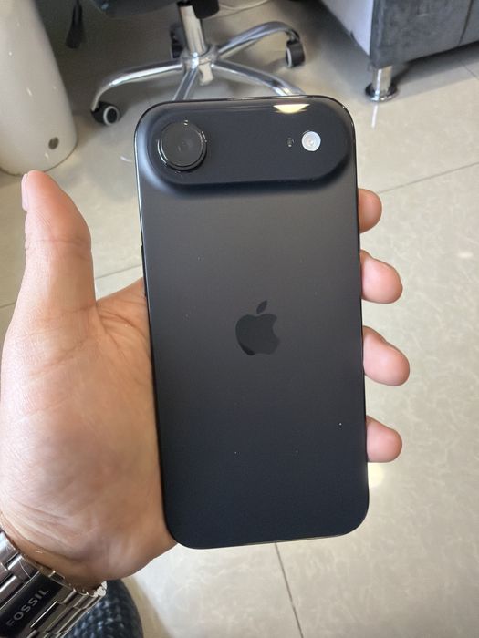 Продается Iphone air