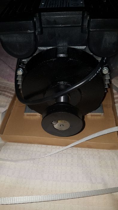 Motor electric 3kw ptr compresor cu ambreiaj si protectie ax 28mm