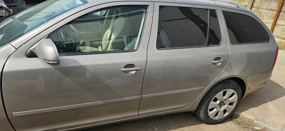 Dezmembrez Skoda Octavia 2 Facelift break 1.6 tdi - cay 105cp 77kw