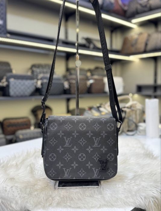 Чанта / плик Louis vuitton/плик/клъч/ Чанта през рамо/ Мъжка чанта
