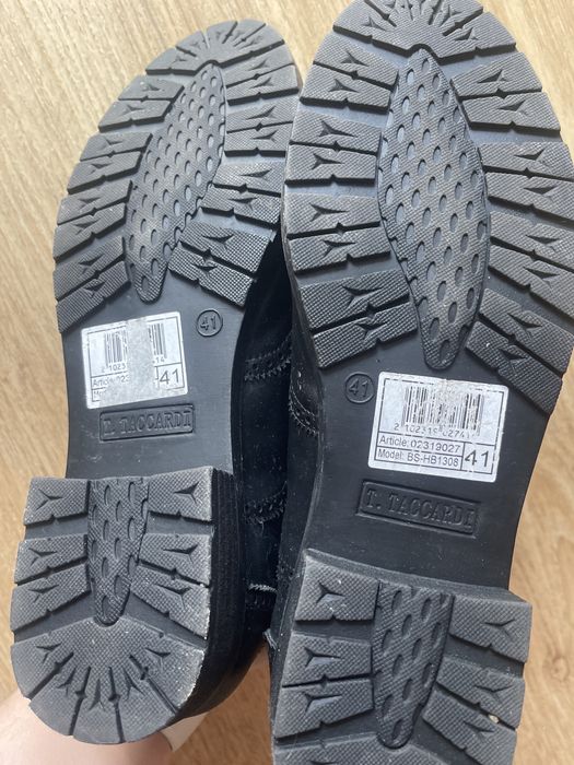 Полуботинки новые Kari. Размер 41.