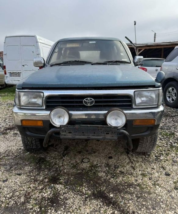 Предно Стъкло Toyota Hilux Surf