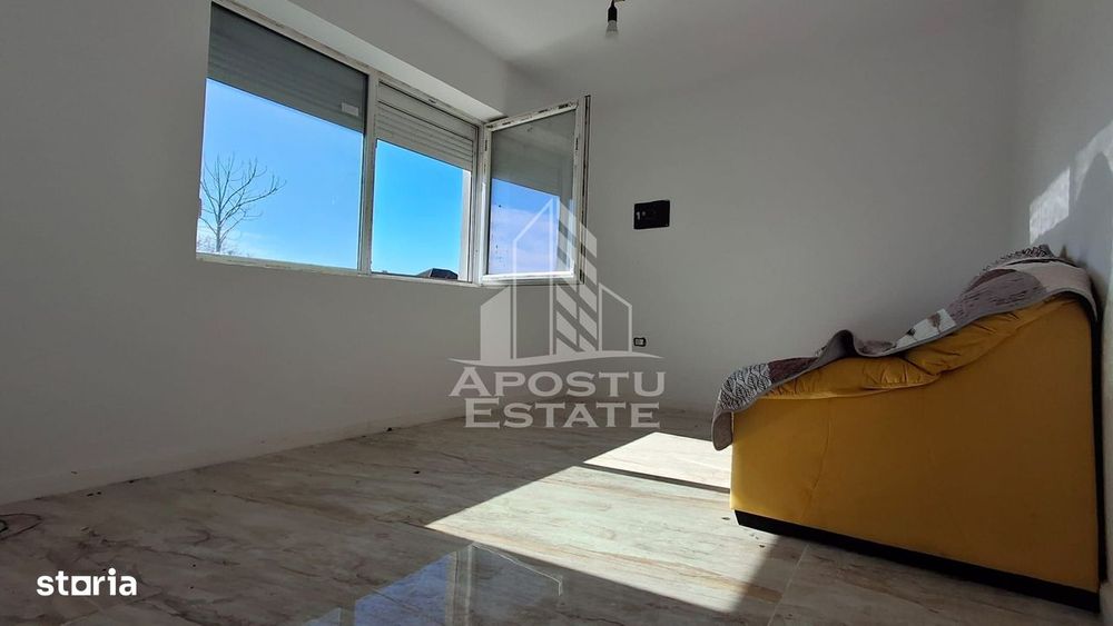 3 Case insiruite In Livada la gri