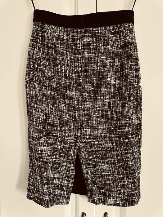 Costum Nissa , fusta si sacou , masura S