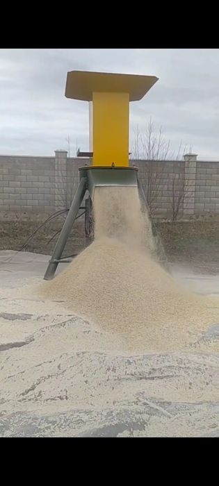 Дробилка рулона соломы и сена от Вом трактора и 380