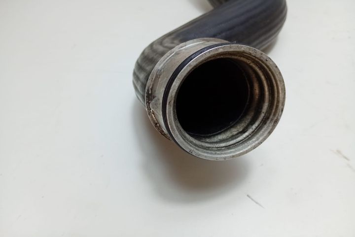 Furtun intercooler 3b0145834n Skoda Superb prima generatie seria