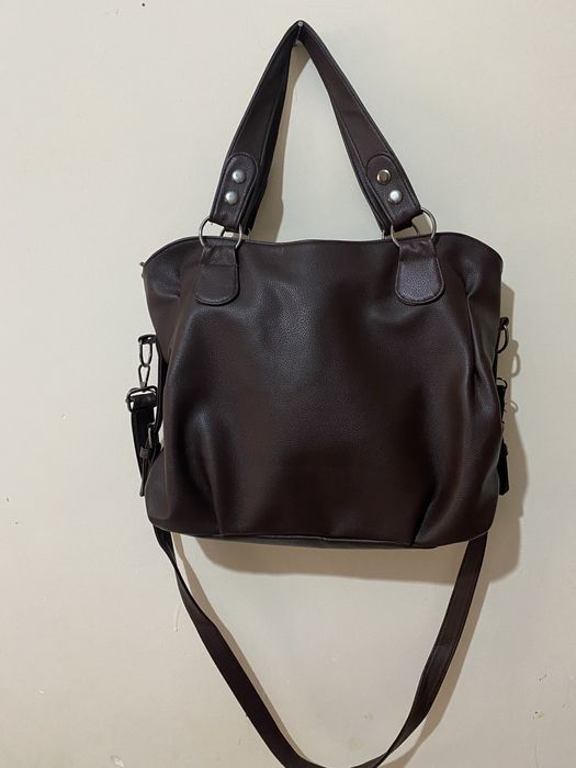 Безторг. Новую  сумку  продам .