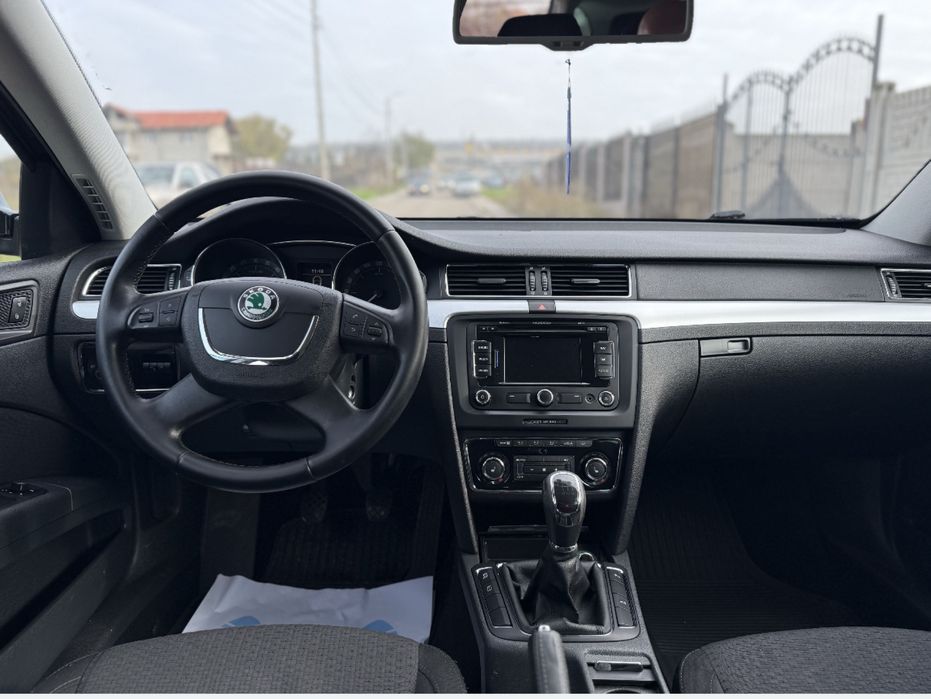 Skoda Superb euro5 170 de cai 4x4