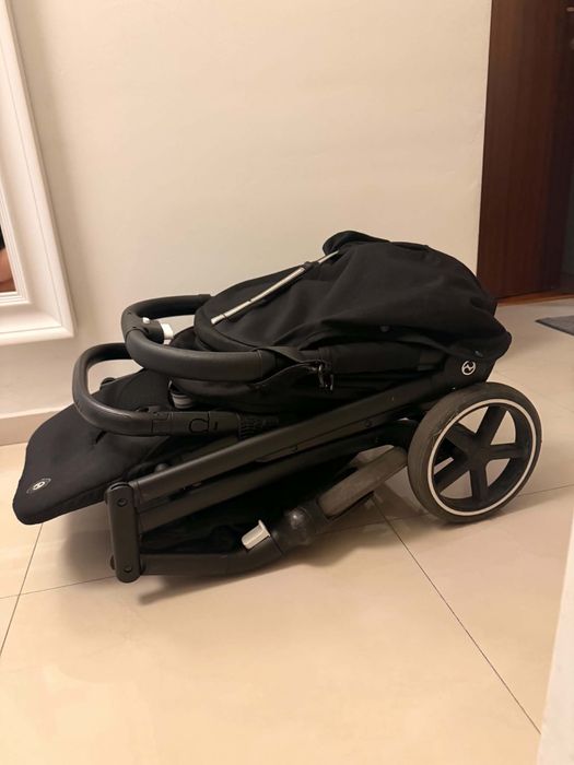 Cybex beezy black
