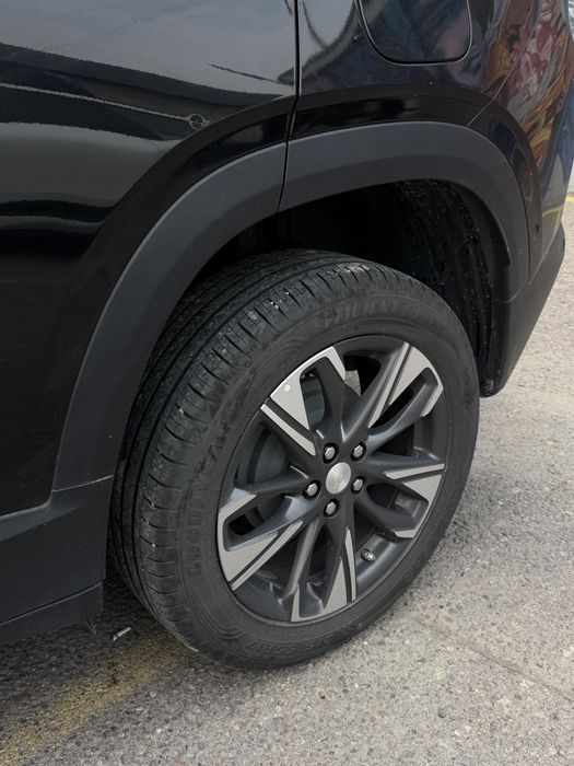 Tracker 2 Premier toza 2023 Tonirovka bor